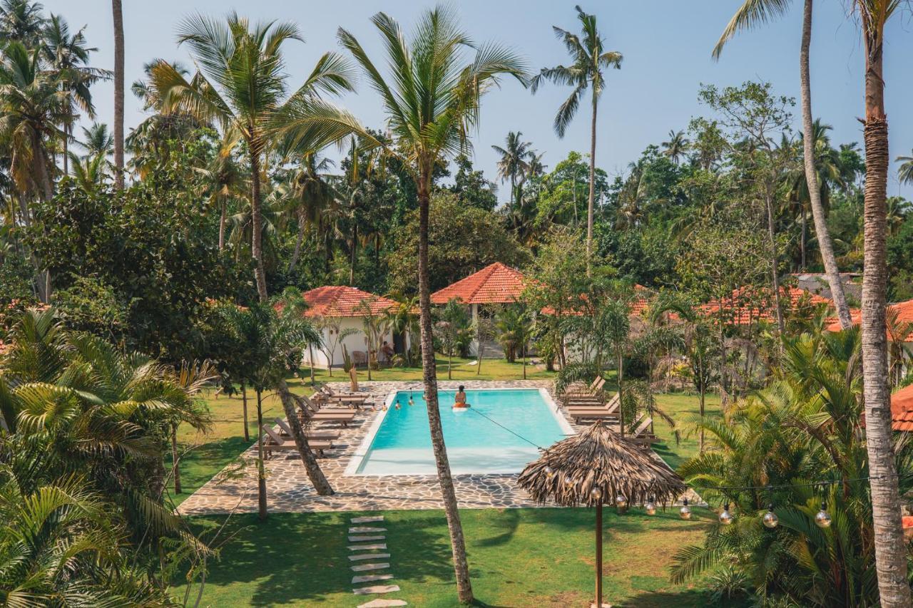 Panta Rei Resort Ahangama Bagian luar foto